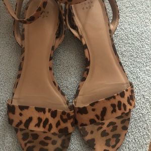 EUC A New Day leopard sandal size 10
